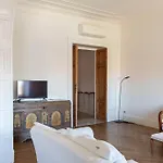 Vittorio Luxury Panoramic