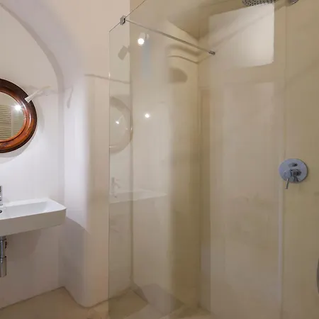 Vittorio Luxury Panoramic Rom