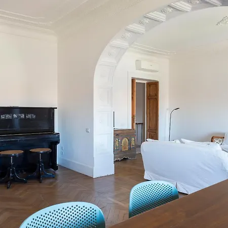Vittorio Luxury Panoramic Апартаменты