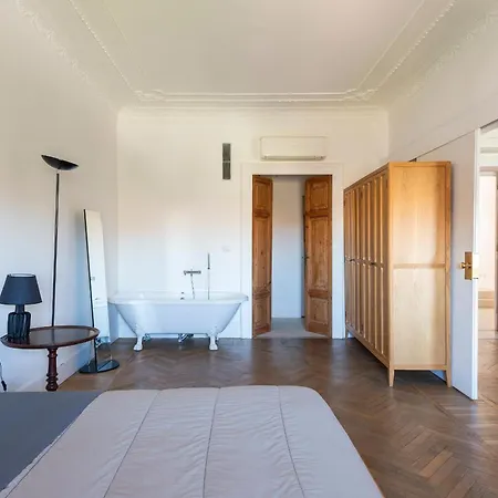 Vittorio Luxury Panoramic Апартаменты