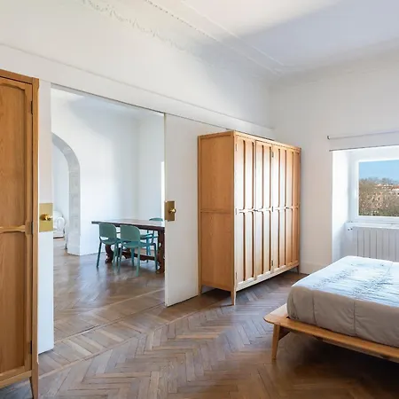 Vittorio Luxury Panoramic Апартаменты